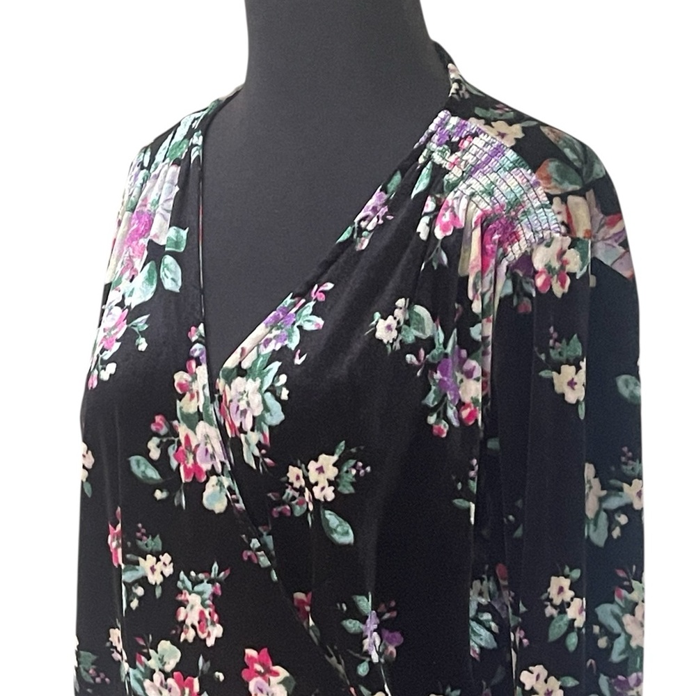 Zara Trafaluc Black Floral Velvet Wrap Dress Sz L Long Sleeves Midi Length - Picture 3 of 16
